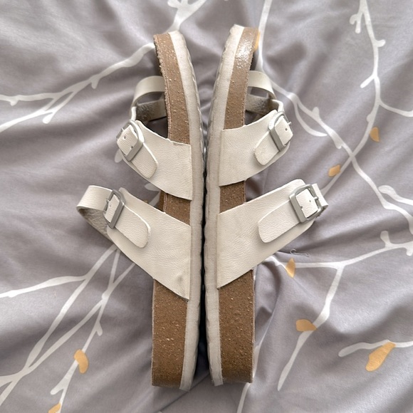 Cushionaire Luna Cork Footbed Sandals - Women’s 10 - Picture 5 of 5